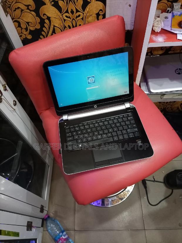 New Laptop HP Pavilion 14 4GB Intel Core I3 SSD 350GB · Photo 2