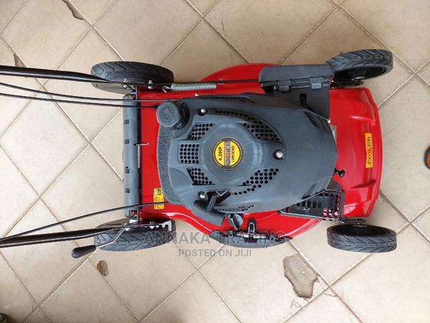 Power Lawn Mower photo 2