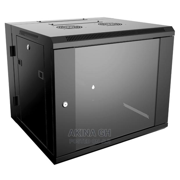 6u Network Cabinet Rack · Photo 2