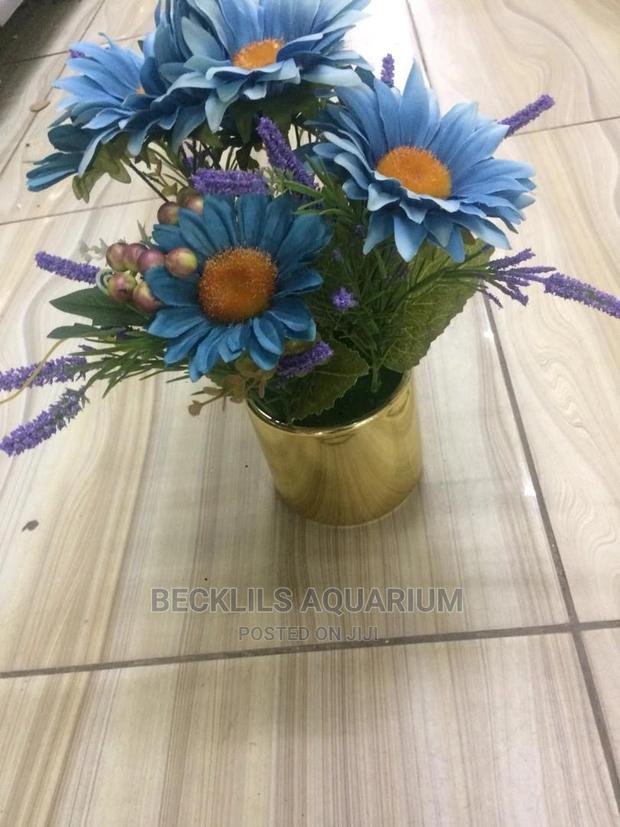 Artificial Flowers for Sale · Photo 3