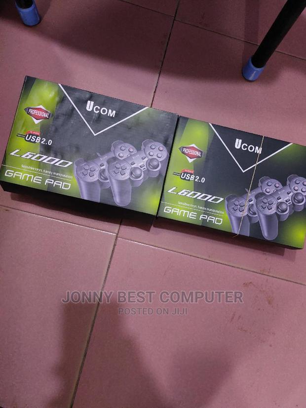 Ucom USB Double Game Pad · Photo 2