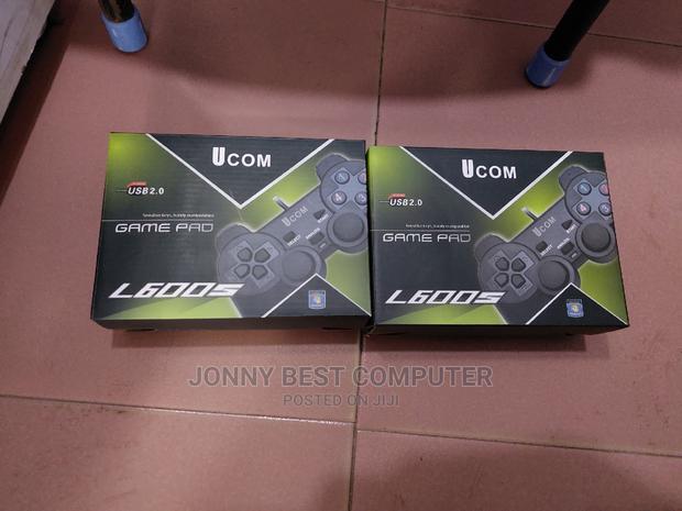 Ucom USB PC Gamepad · Photo 3