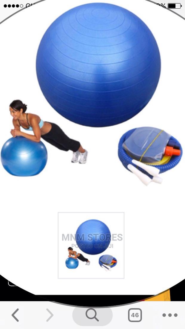 Yoga Exercising Ball · Photo 2