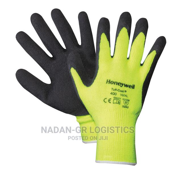 Cold Room Gloves · Photo 2
