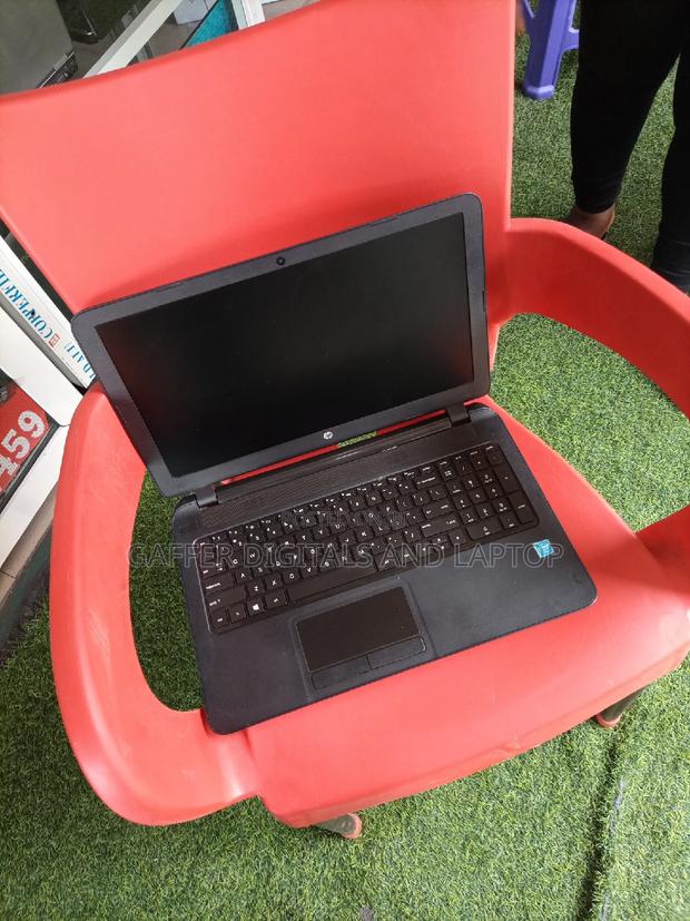 Laptop HP Pavilion 15 4GB Intel Celeron HDD 350GB · Photo 4