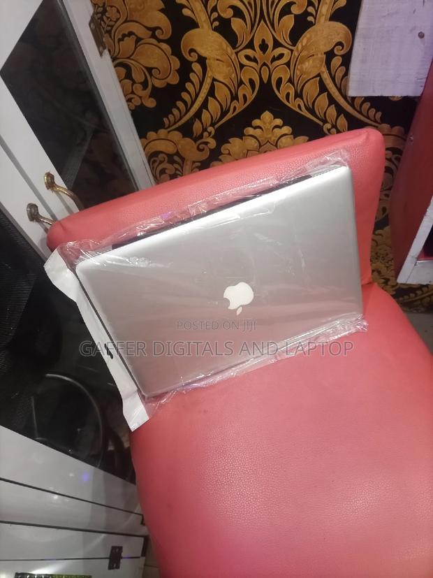 New Laptop Apple MacBook 2012 4GB Intel Core 2 Duo SSD 256GB · Photo 1