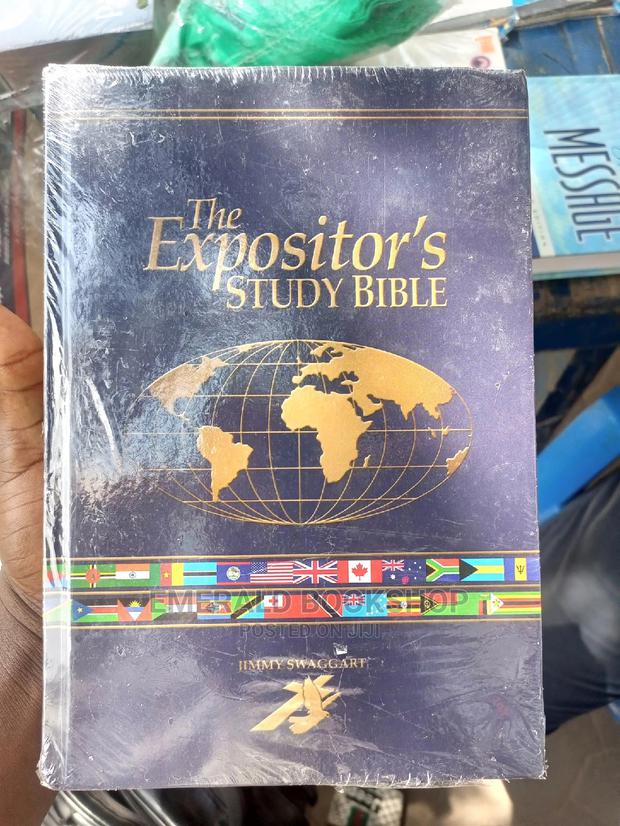 The Expositor's Study Bible · Photo 1