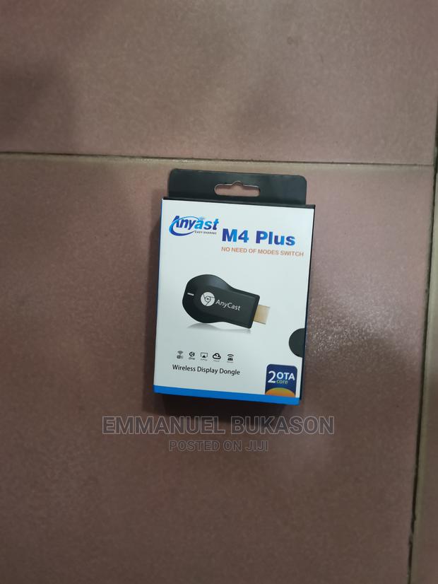 Anycast Wireless HDMI Dongle · Photo 2