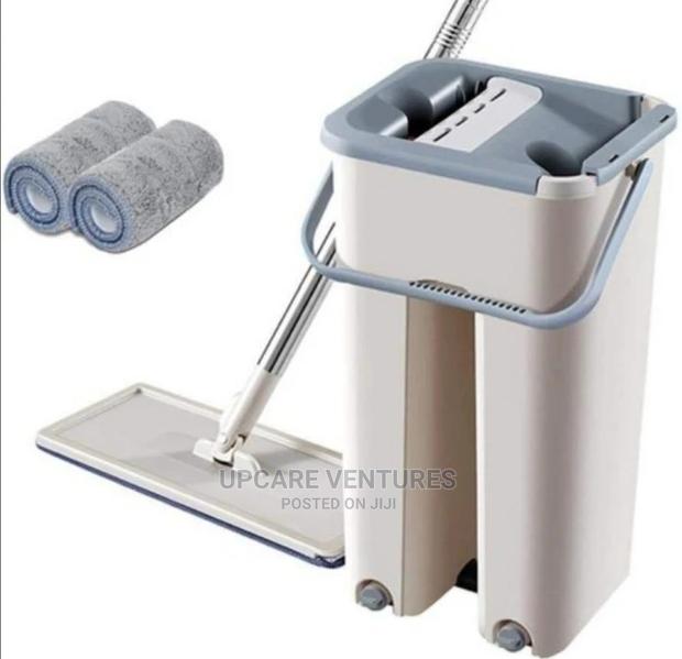 Flate Mop With It Wet and Dry Bucket · Photo 3