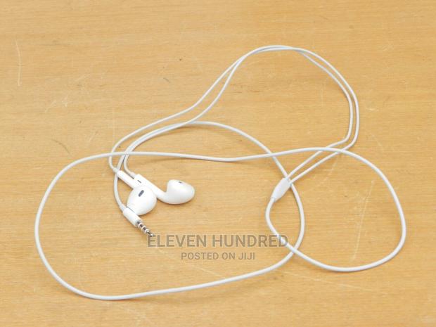 Earpods for All 3.5mm Jack Phones · Photo 4