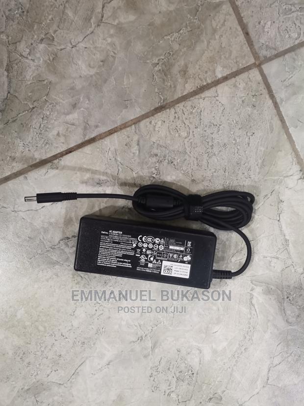 Dell Small Pin Original Charger · Photo 4