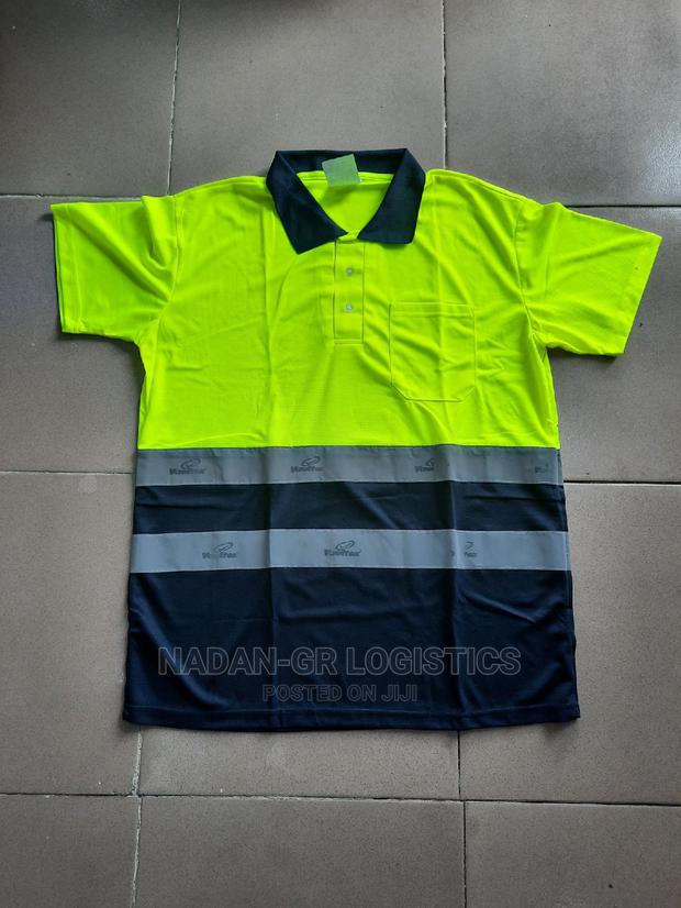 Reflextive Polo Shirt · Photo 2