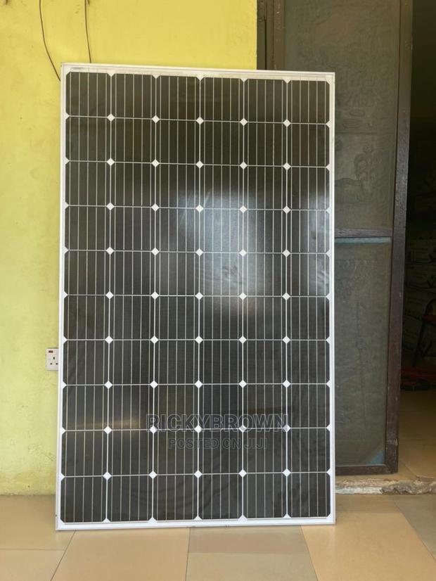 330watts VIKRAM Solar Panels · Photo 3