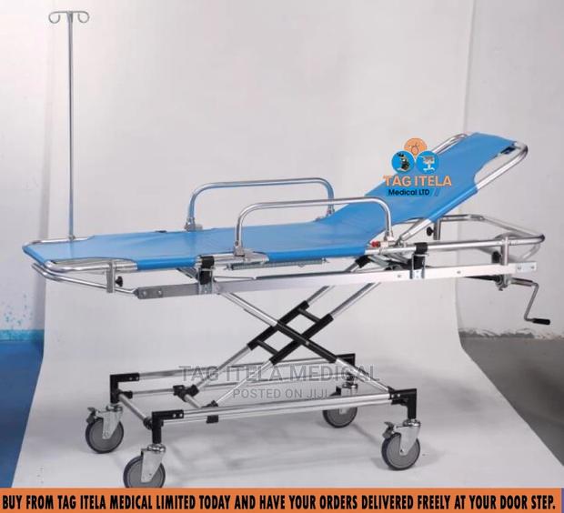 Patient Stretcher Trolley Aluminum (Adjustable Hight) · Photo 2