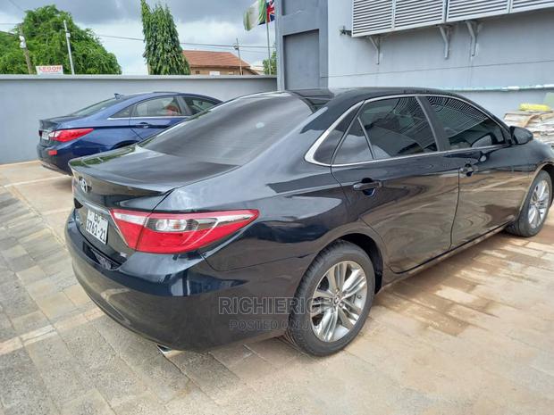 Toyota Camry Se Available for Rent photo 2