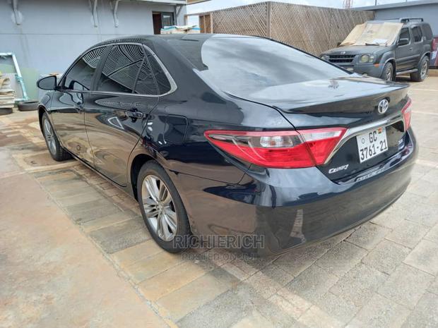 Toyota Camry Se Available for Rent photo 4