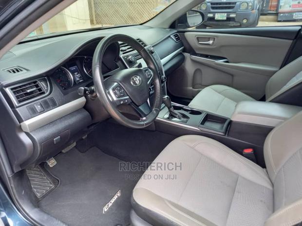 Toyota Camry Se Available for Rent photo 6