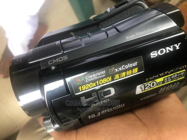 Sony Mini HDR-Sr12 Hd 120gb Camcorder · Photo 4