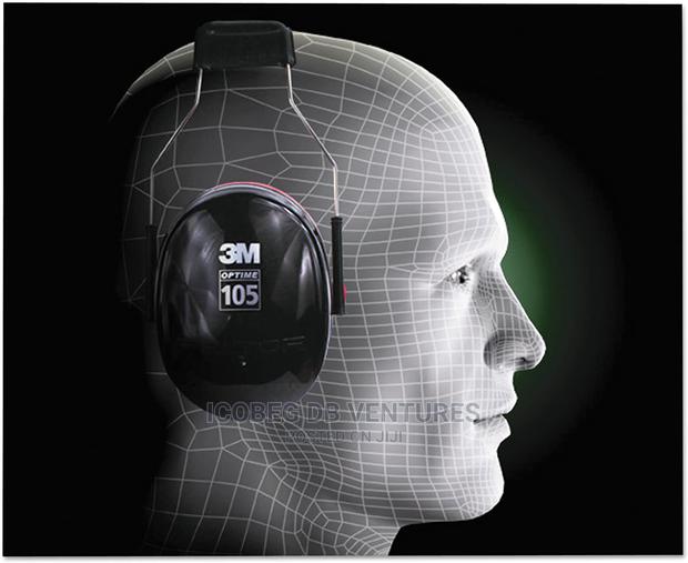 3M Optime 105 Peltor Earmuffs/Hearing Protection/Nrr 30db