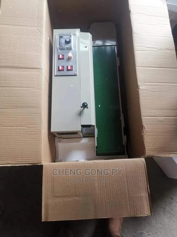 Band Sealing Machine · Photo 2