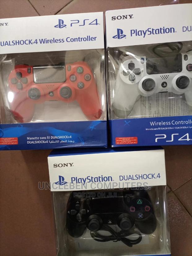Play Station Wireless Controller · Photo 4