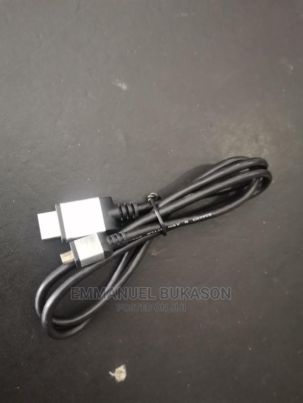 Micro HDMI to HDMI Cable · Photo 4