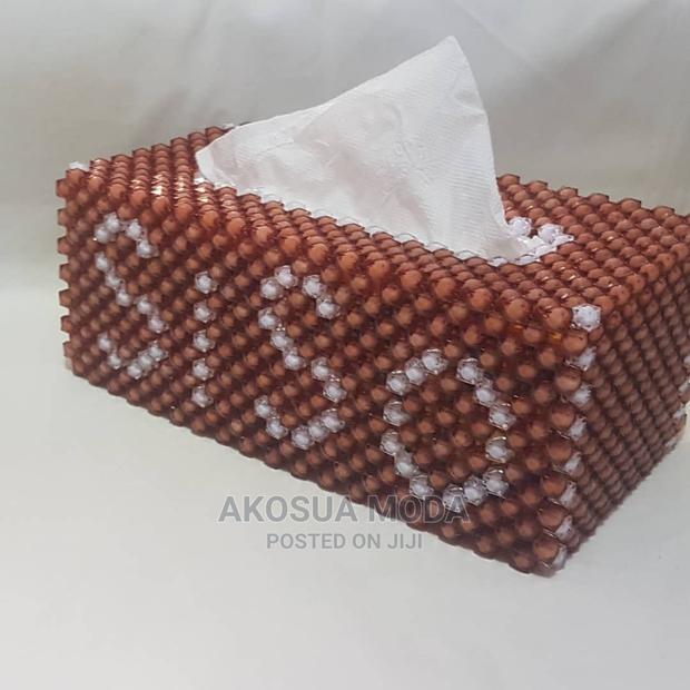 Beaded Tissuebox · Photo 3