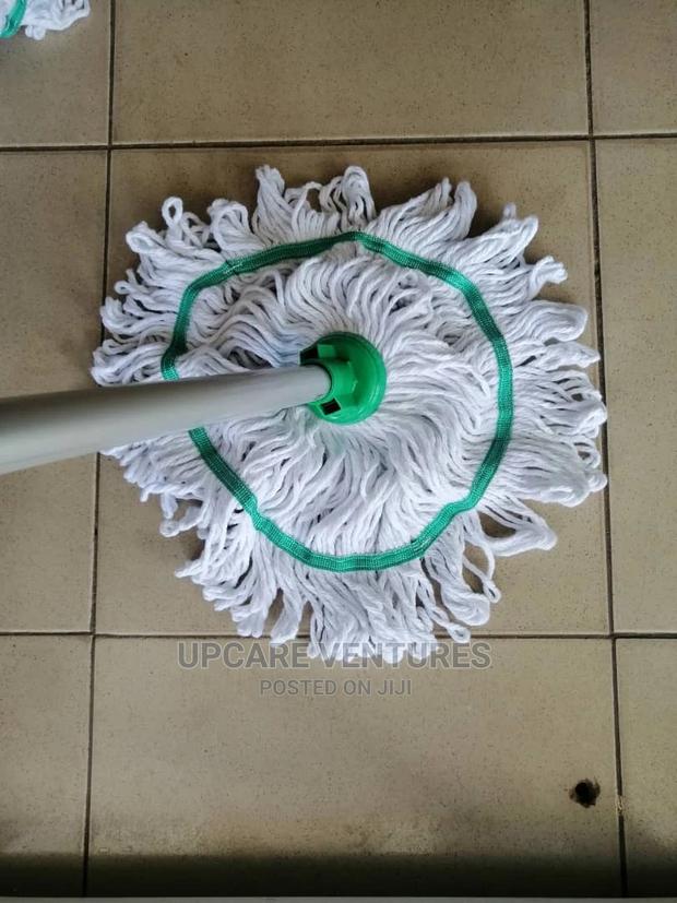 Socket Mop Available · Photo 4