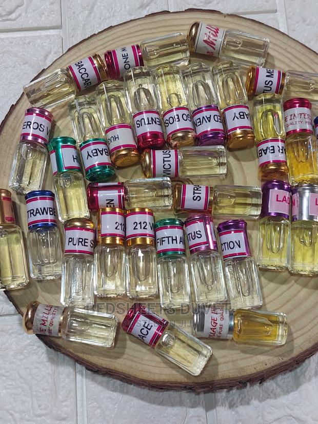 Highly Concentrated Perfumed Oils · Photo 2