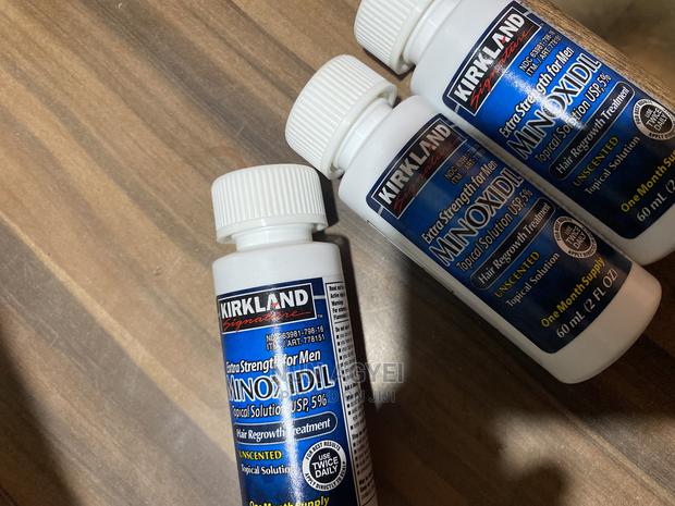 Kirkland Hair Booster (Minoxidil) · Photo 2