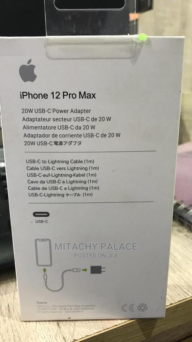 Original iPhone 12 Pro Max Charger · Photo 2