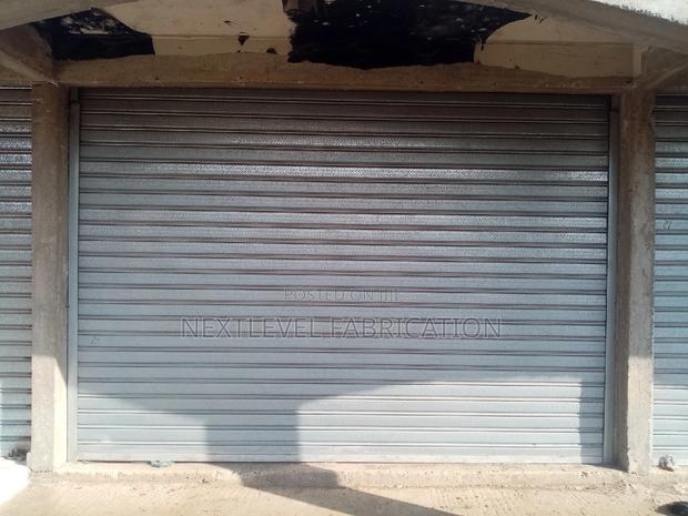Shutter Gate photo 2