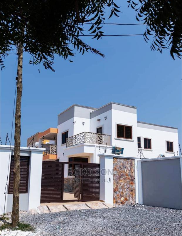 4bdrm Duplex in Dr Roko, Spintex for sale · Photo 1