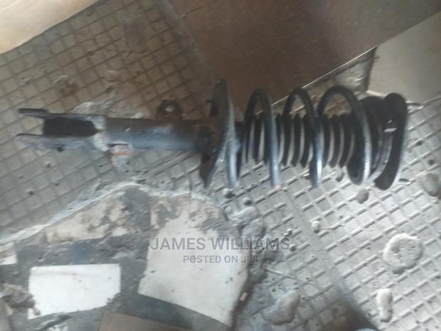 Toyota Corolla 2016 Front Shock Absorber photo 2