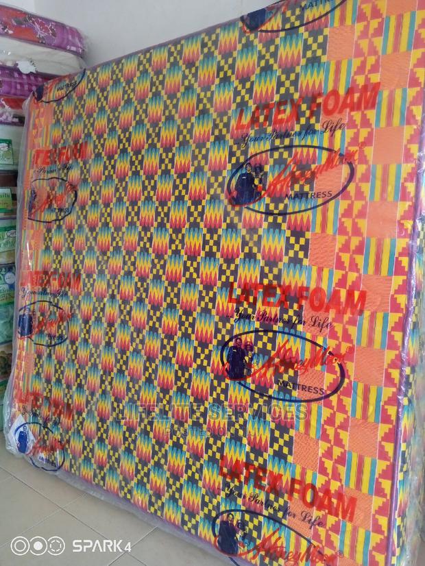 14" Queen Size Latex Foam Mattress