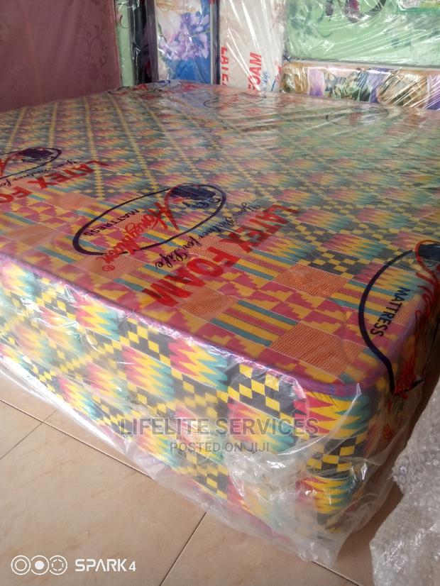 Latex Foam Mattress (14" Queen Size)