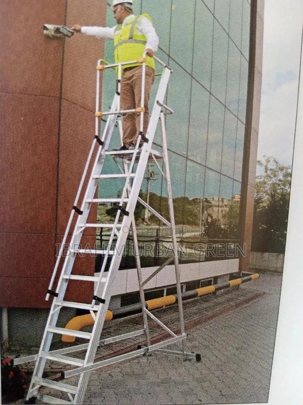 Two Side Ladder · Photo 2