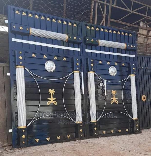 Metal Gate High Quality · Photo 2