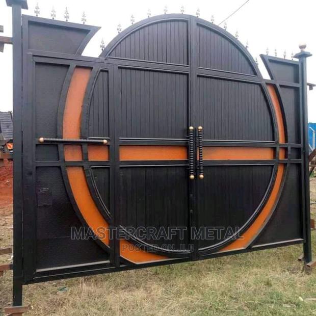 Metal Gate / Main Gate Quality · Photo 2