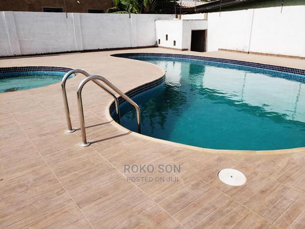 3bdrm Duplex in Dr Roko, Dworwulu for Sale · Photo 2