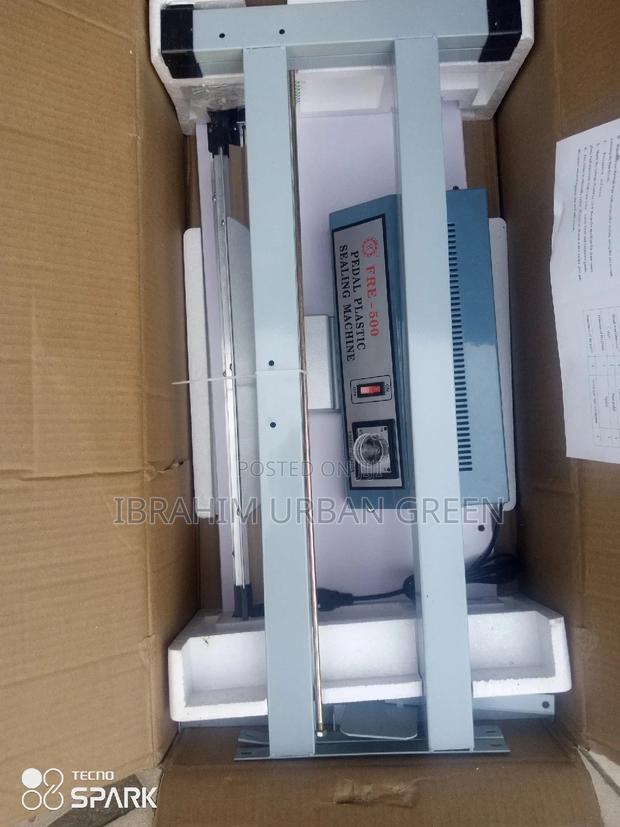 Pedal Plastic Sealing Machine 600mm · Photo 2