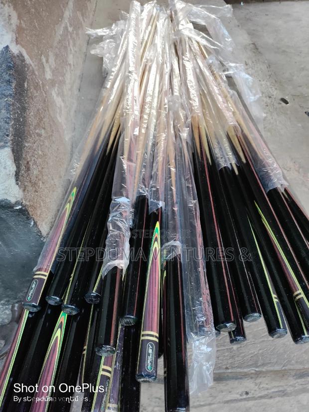 Snooker Sticks Available for Sale · Photo 4