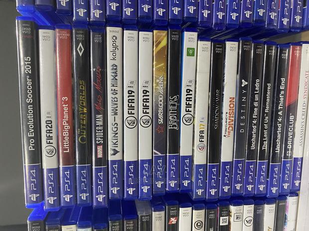 Playstation 4 Game Cds photo 4