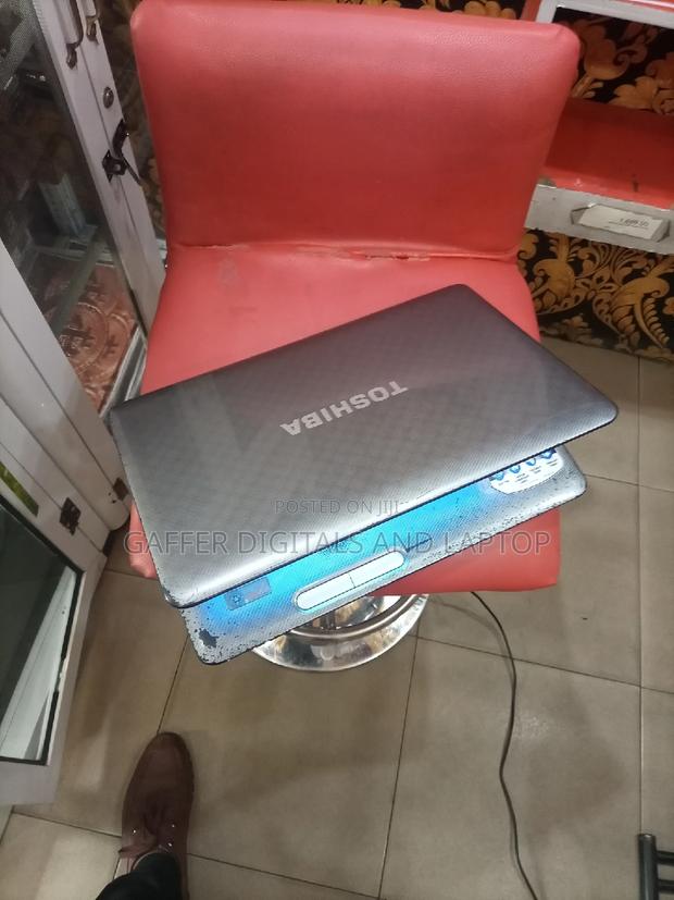 New Laptop Toshiba A30 4GB Intel Core I3 HDD 256GB · Photo 2