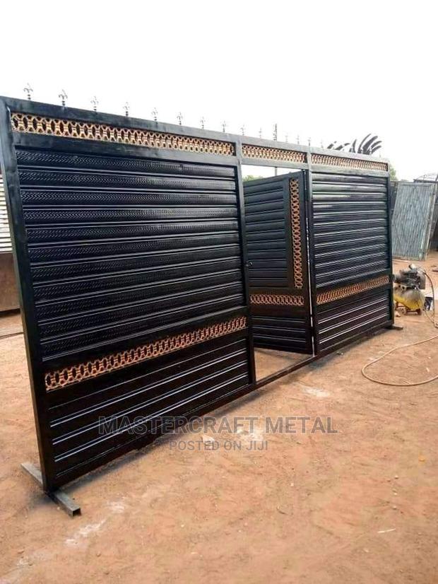 Metal Gate Quality · Photo 2