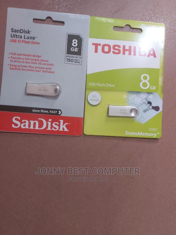 8GB Pen Drive · Photo 4