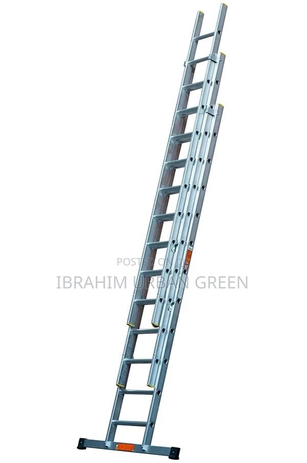 10*3 Extension Ladder · Photo 2