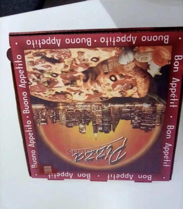 Pizza Boxes · Photo 3