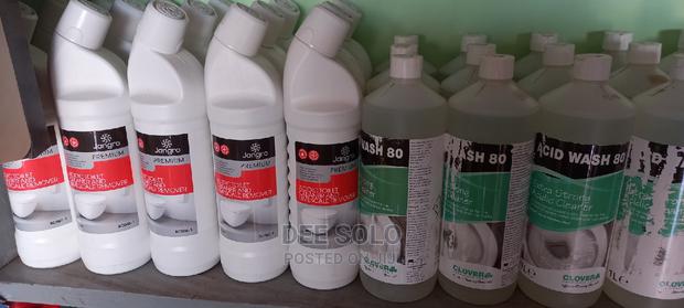 Acid Wash Toilet Bowl and Floor Stain Remover · Photo 2
