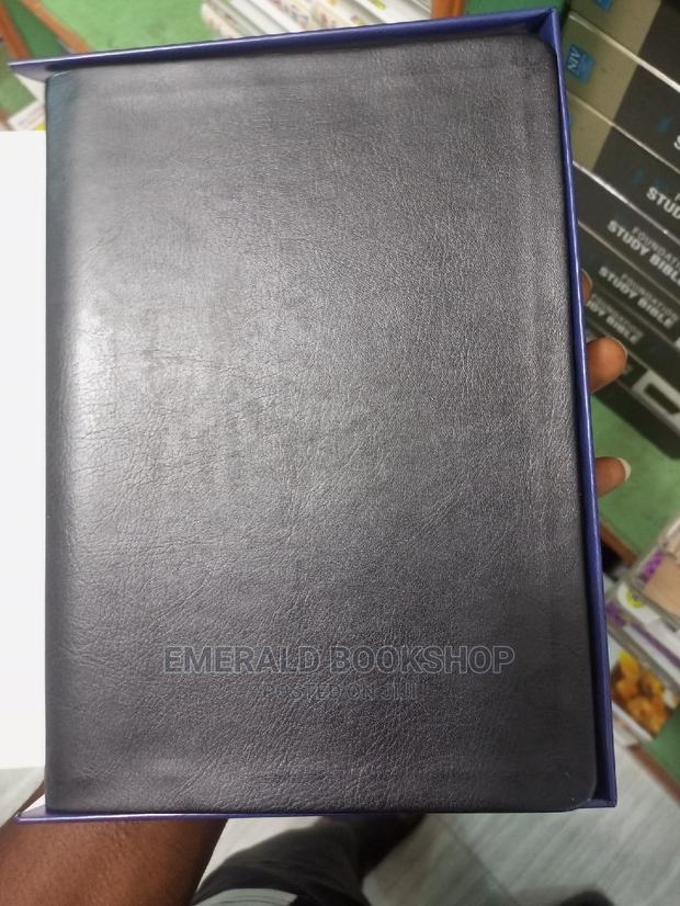 The Swindol Study Biblethe Swindol Study Bible · Photo 4